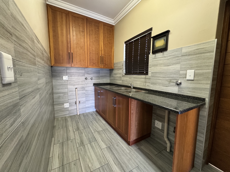 To Let 3 Bedroom Property for Rent in Wilkoppies North West